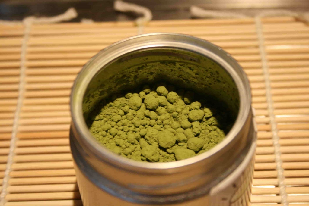 matcha-closeup2-min-min 2