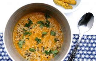 Smoky cauliflower soup with turmeric