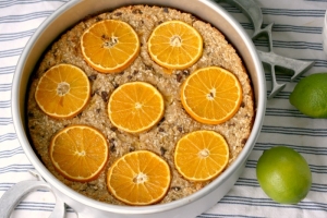 Baked oatmeal with oranges, sesame seeds, cacao nibs and ginger