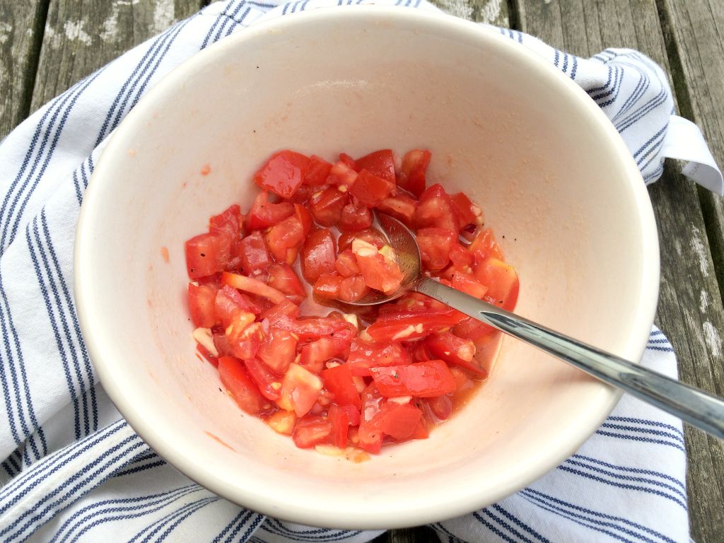 Tomato bruschetta makes great healthy gluten free snacks