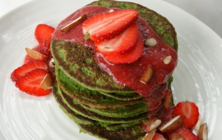 Spinach pancakes for a healthy breakfast