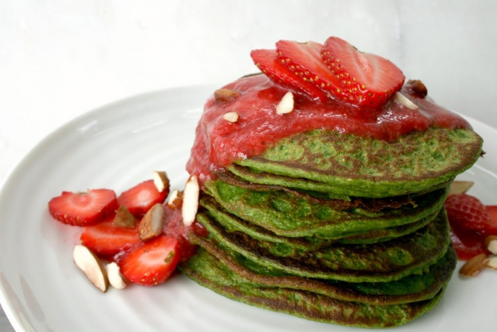 Spinach-pancakes-healthy-breakfast-1AB-sm-min